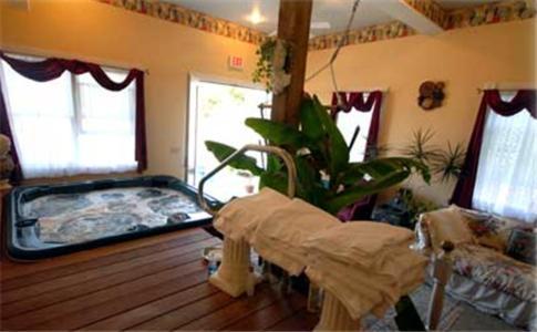 The Lion And The Rose Bed & Breakfast 화이트필드 외부 사진