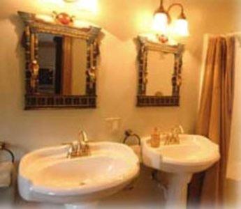 The Lion And The Rose Bed & Breakfast 화이트필드 객실 사진